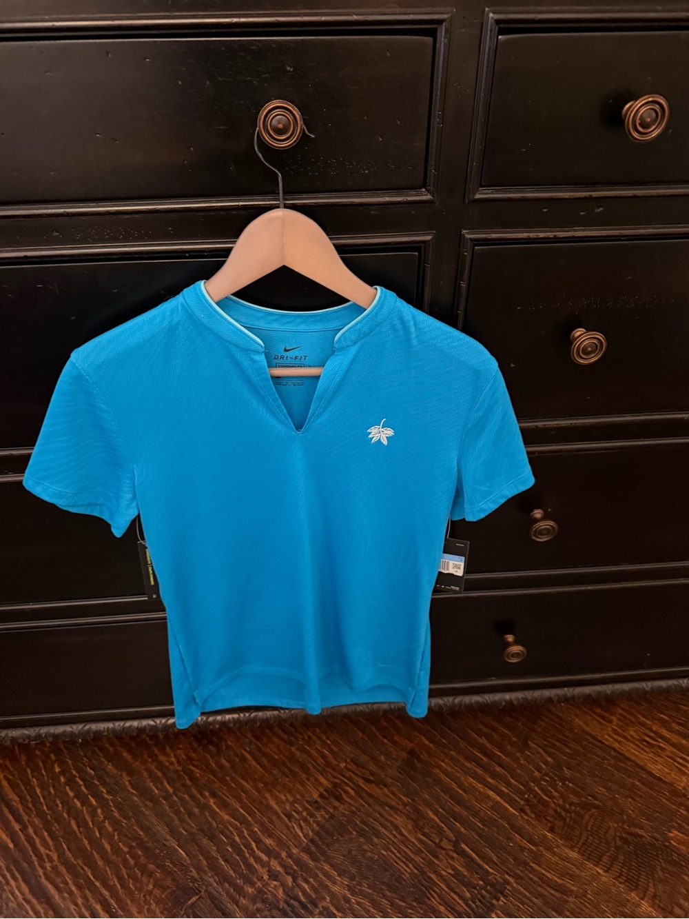 Women’s Nike Blue Short-Sleeve V-Notch Tee